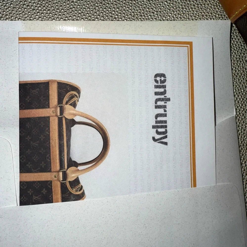 Louis Vuitton monogram pet carrier with authentication - Picture 4 of 14